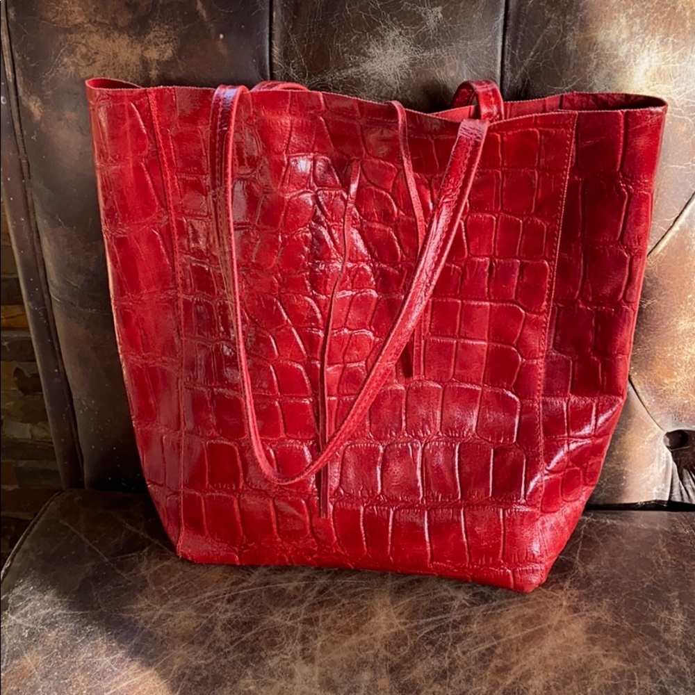 ⭐️ Italian leather tote